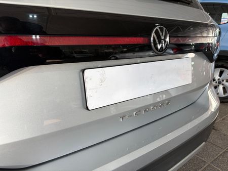 2022-Volkswagen-T-Cross-10-TSI-Comfortline-Auto_8
