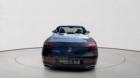 2026-Mercedes-Benz-CLE-200-Cabriolet_5