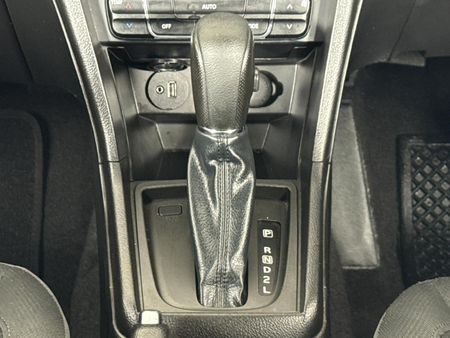 2022-Toyota-Urban-Cruiser-15-Xs-Auto_10