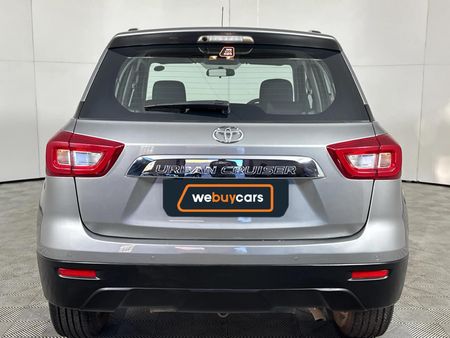 2022-Toyota-Urban-Cruiser-15-Xs-Auto_18