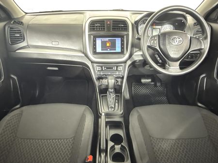2022-Toyota-Urban-Cruiser-15-Xs-Auto_1