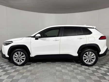 2024-Toyota-Corolla-Cross-18-XI_16