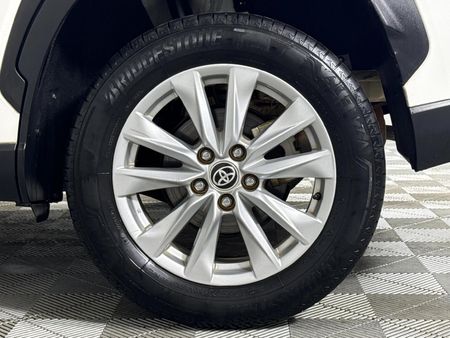 2024-Toyota-Corolla-Cross-18-XI_6