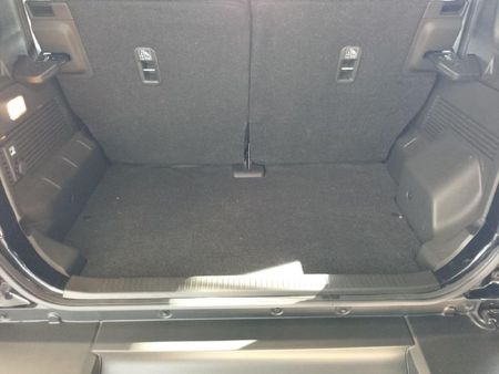 2025-Suzuki-Jimny-15-GLX-AllGrip-5-Door-Auto_10