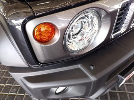 2025-Suzuki-Jimny-15-GLX-AllGrip-5-Door-Auto_14