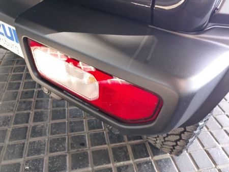 2025-Suzuki-Jimny-15-GLX-AllGrip-5-Door-Auto_15