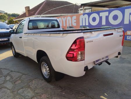 2022-Toyota-Hilux-20-VVTi-Single-Cab_3