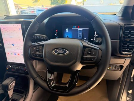 2026-Ford-Everest-20-Sit-Active-Auto_7