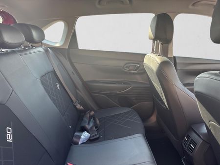 2026-Hyundai-i20-14-Executive-Auto_16
