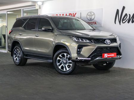 2025-Toyota-Fortuner-28-GD-6-4x4-Auto_0