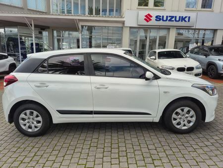 2018-Hyundai-i20-12-Motion_1