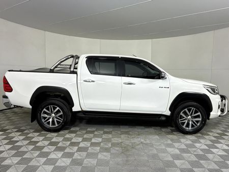 2019-Toyota-Hilux-28-GD-6-Raised-Body-Auto-Raider-Double-Cab_18