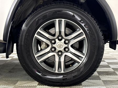 2021-Toyota-Fortuner-24-GD-6-4x4-Auto_5