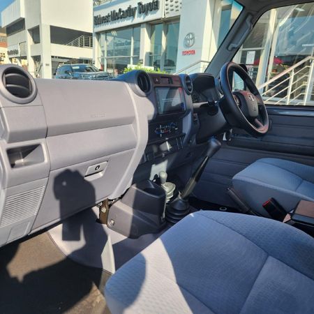 2026-Toyota-Land-Cruiser-79-42-D-Double-Cab_7