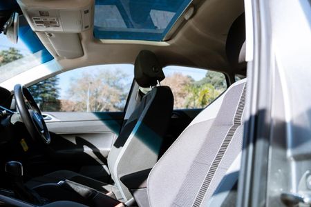 2021-Volkswagen-Polo-10-TSI-Highline-Auto-85kW_15