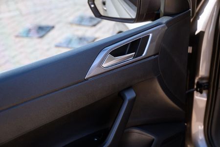 2021-Volkswagen-Polo-10-TSI-Highline-Auto-85kW_22