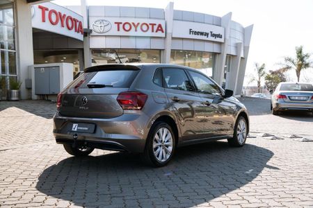 2021-Volkswagen-Polo-10-TSI-Highline-Auto-85kW_27