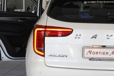 2023-Haval-Jolion-15T-Premium-Auto_11