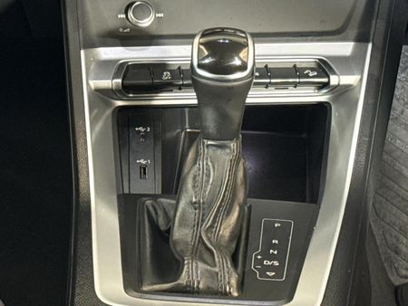 2020-Audi-Q3-14-TFSI-S-Line-35-TFSI_10