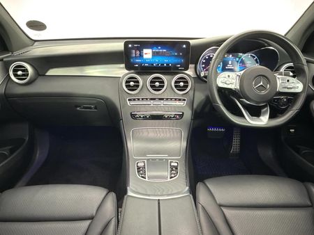 2021-Mercedes-Benz-GLC-Coupe-300d-4Matic_1