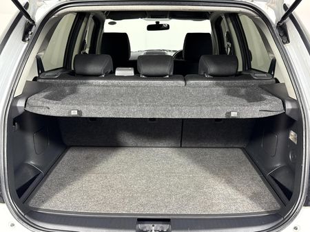2011-Suzuki-SX4-20-Auto_12