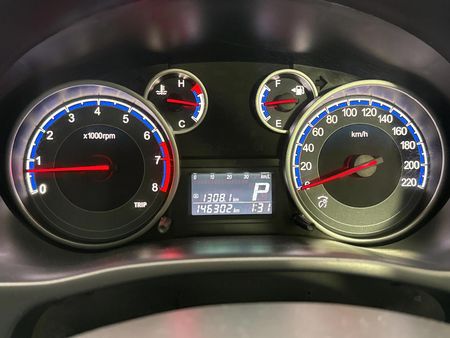 2011-Suzuki-SX4-20-Auto_2
