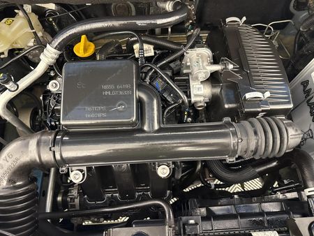 2025-Renault-Kiger-10-Energy-Zen-Auto_10