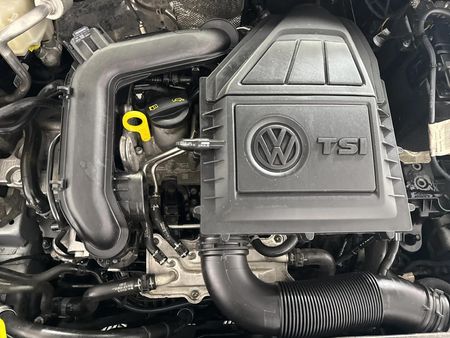 2021-Volkswagen-Polo-10-TSI-Highline-Auto-85kW_13