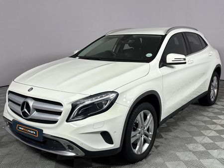 2016-Mercedes-Benz-GLA-220-CDI-Auto-4Matic_0