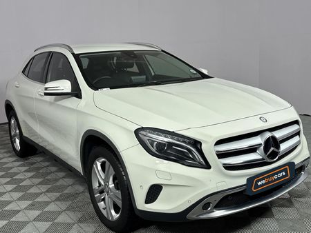 2016-Mercedes-Benz-GLA-220-CDI-Auto-4Matic_16