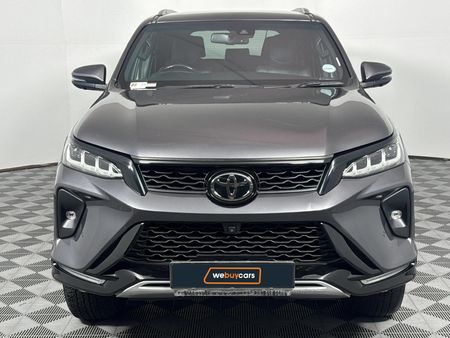 2023-Toyota-Fortuner-28-GD-6-4x4-VX-Auto_15