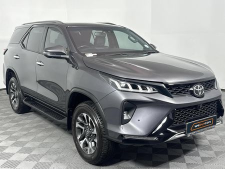 2023-Toyota-Fortuner-28-GD-6-4x4-VX-Auto_16