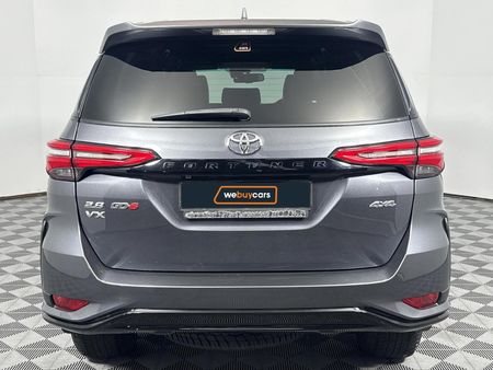2023-Toyota-Fortuner-28-GD-6-4x4-VX-Auto_18