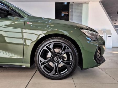 2025-Audi-A3-Sportback-35-TFSI-Black-Edition-Auto_9