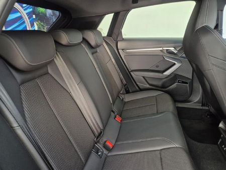 2025-Audi-A3-Sportback-35-TFSI-Black-Edition-Auto_10