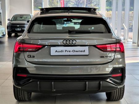 2025-Audi-Q3-Sportback-Black-Edition-35-TFSI_17