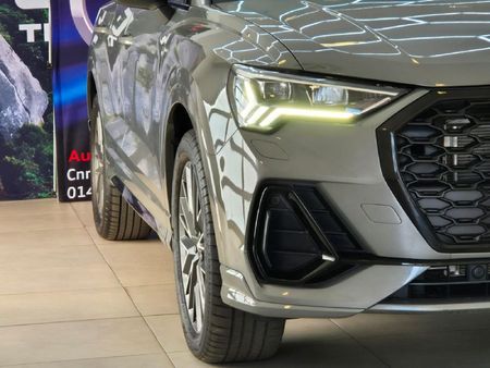 2025-Audi-Q3-Sportback-Black-Edition-35-TFSI_2
