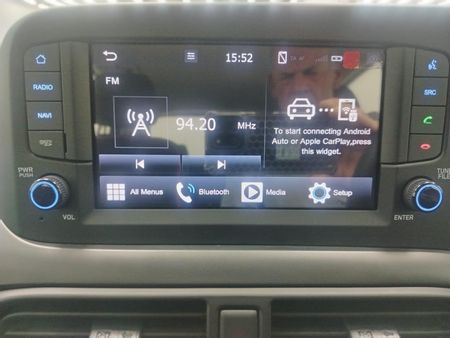 2025-Hyundai-Grand-i10-10-Motion_16