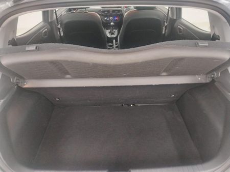 2025-Hyundai-Grand-i10-10-Motion_24