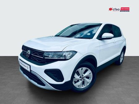 2025-Volkswagen-T-Cross-10-TSI_2