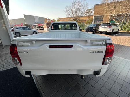 2026-Toyota-Hilux-24-GD-Single-Cab_7