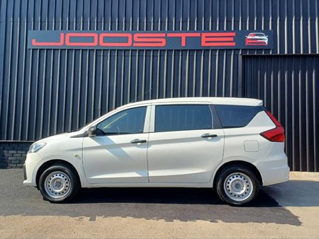 2023-Suzuki-Ertiga-15-GA_4