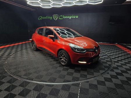 2018-Renault-Clio-IV-900T-Expression-5-dr-66kW_0