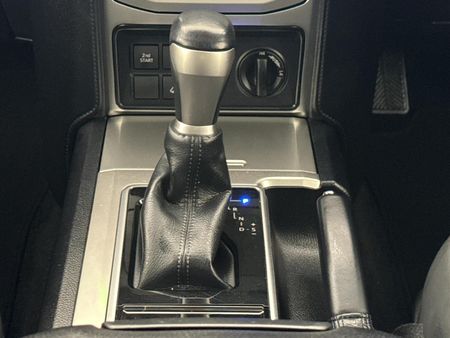 2022-Toyota-Land-Cruiser-Prado-28-GD-TX-Auto_10