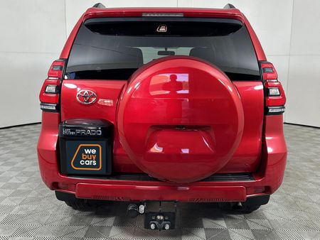2022-Toyota-Land-Cruiser-Prado-28-GD-TX-Auto_18