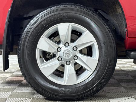 2022-Toyota-Land-Cruiser-Prado-28-GD-TX-Auto_7