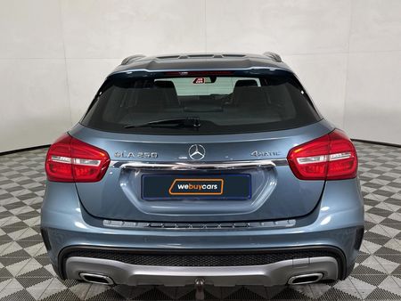 2016-Mercedes-Benz-GLA-250-AMG-4Matic_16