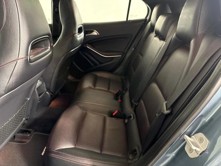 2016-Mercedes-Benz-GLA-250-AMG-4Matic_3