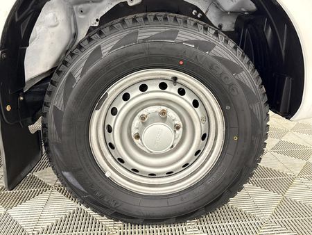 2020-Isuzu-D-Max-250-HO-Hi-Rider-Double-Cab_5
