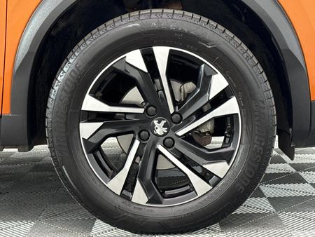 2023-Peugeot-2008-12T-Allure-Auto_4